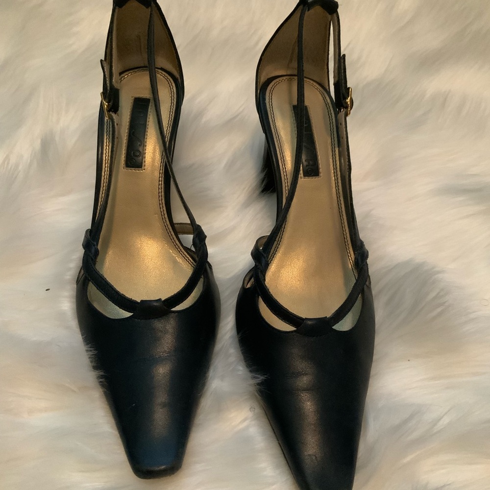 Navy blue pumps